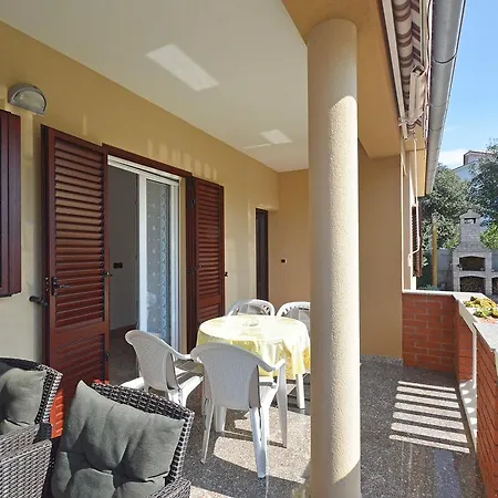 Holiday home Holiday Smilovic Pavicini